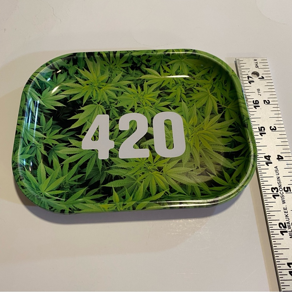 420 trinket tray rolling tray, metal 7”x5”x 1/2” - Picture 3 of 3